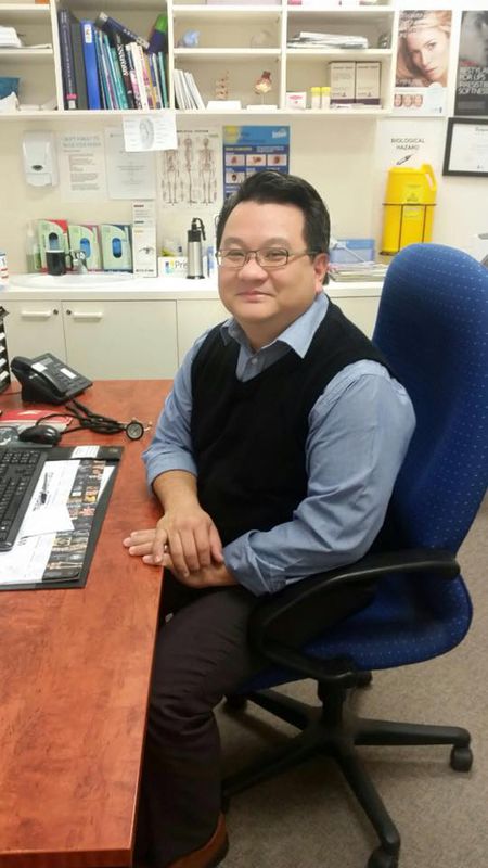 Dr David Hau